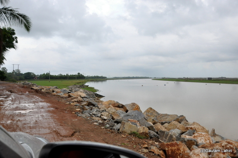 Bhitarkanika road in Bhitarkanika  taken by Gautam Lahiri