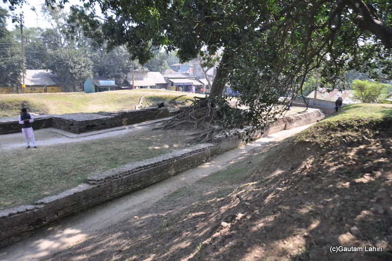 Ancient relics at Chandraketugarh, taken by Gautam Lahiri