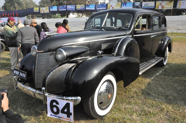 1939 Cadillac 60 Special, this big dimension-ed beefy machine in those days were popular with gangsters like 'Al Capone', used extensively as a getaway car  at Kolkata, West Bengal, India by Gautam Lahiri