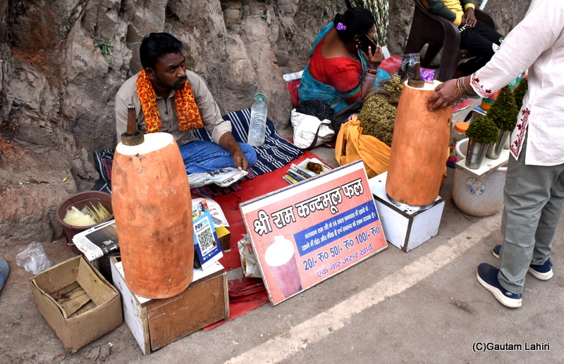 A striking fruit was on sale at Neelkanth. Known as the Ram Kand Mool fruit is Century plant or is a Wood-apple by gautam lahiri