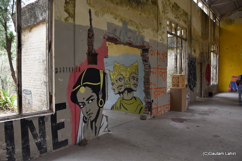 Eastern entrance of the conference hall, Chaurasia Kutiya, Rishikesh by gautam lahiri