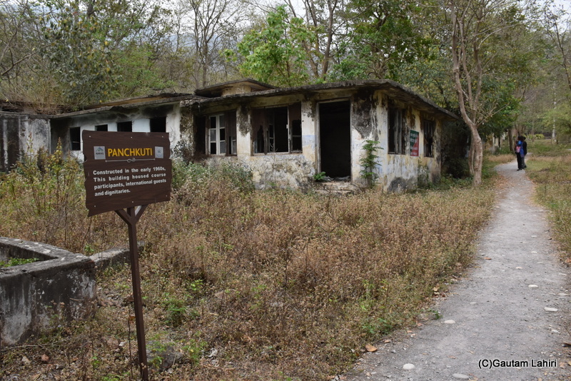 The international guests, and dignitaries stayed in these now unsafe structures at Chaurasiya Kutiya by gautam lahiri