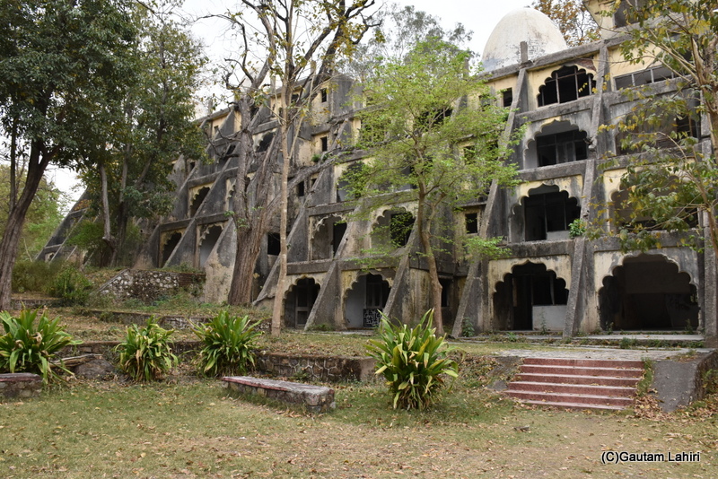 A unique pyramidal stepped building, with large classrooms at Chaurasia Kutiya by gautam lahiri