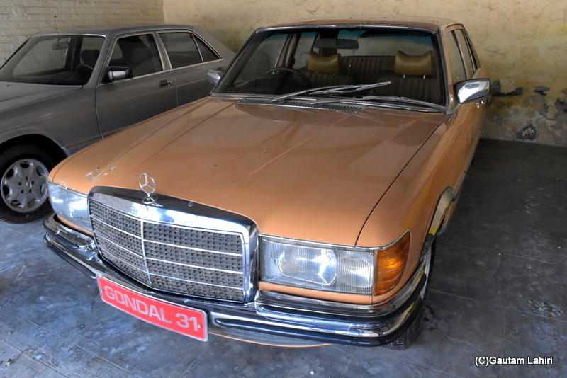 1974 Mercedes Benz 280 SE at orchard palace, gondal by gautam lahiri