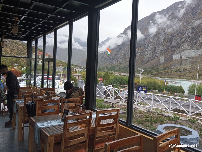 Manali restaurant, HP by gautam lahiri