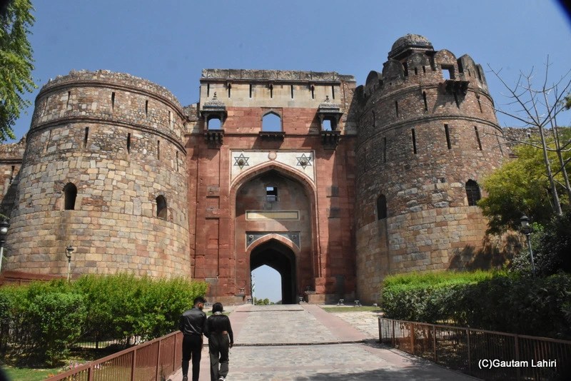 Bara Darwaza, Purana Qila or Fort new Delhi by gautam lahiri