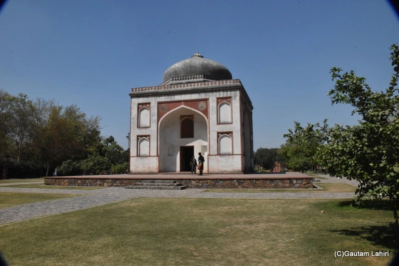 Sunder Burj at Sunder Nursery or Azim Bagh, New Delhi by gautam lahiri