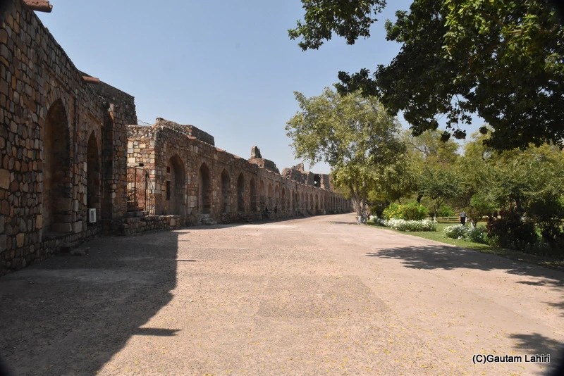 Purana Qila, or Fort, New Delhi by gautam lahiri