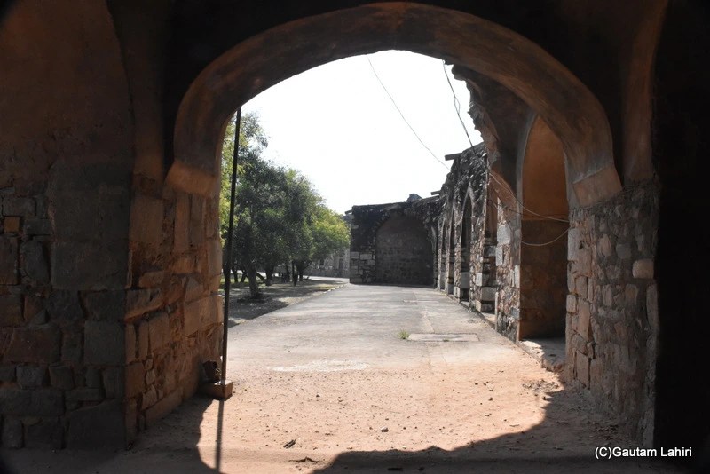 Purana Qila, or Fort, New Delhi by gautam lahiri