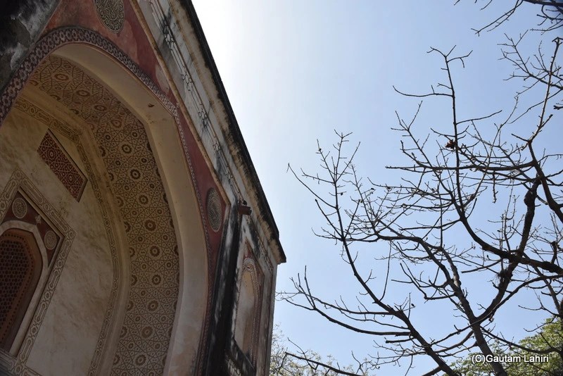 Lakkarwala Burj northern side New Delhi by gautam lahiri