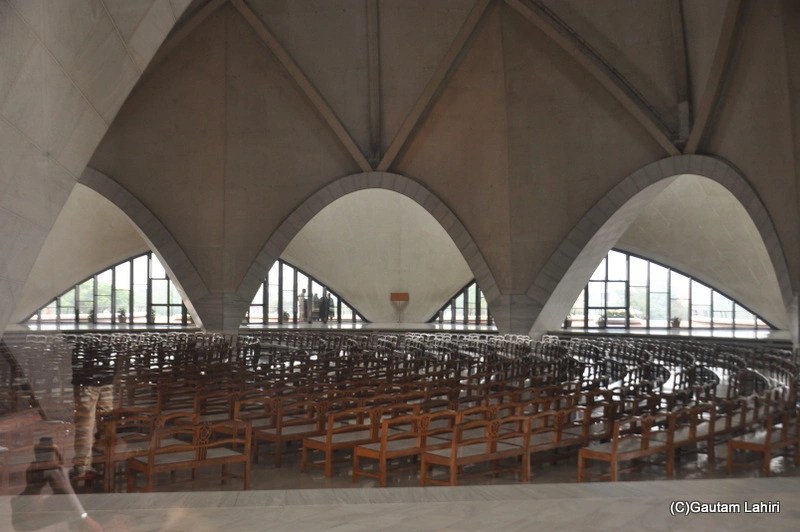 Baha’i (Lotus) Temple, New Delhi by gautam lahiri