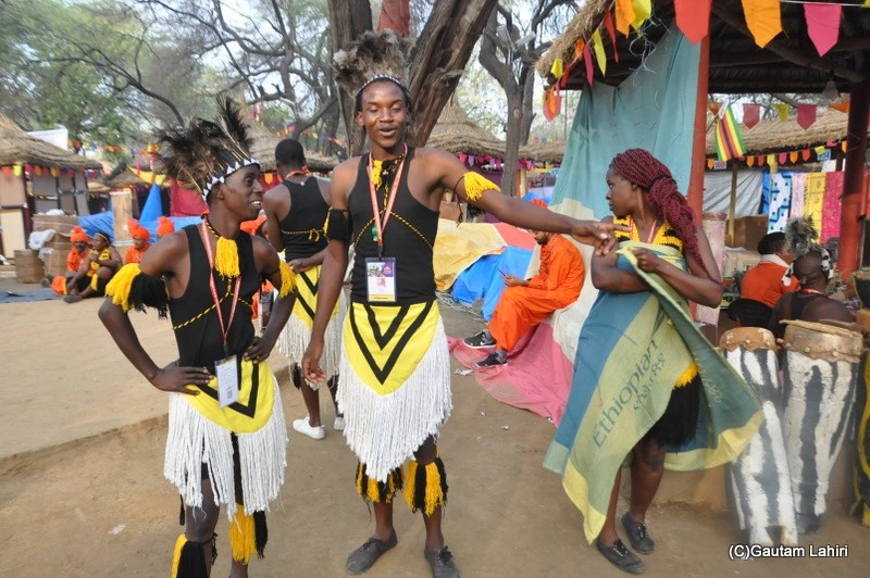 Zimbabwe folf dancer at SurajKund by gautam lahiri
